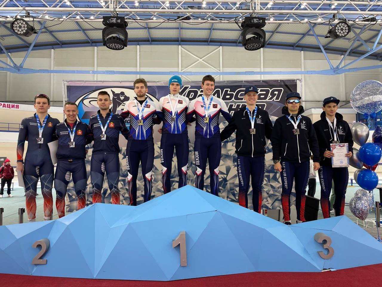 Команда Подмосковья завоевала 21 медаль на этапе Кубка России и всероссийских соревнованиях по конькобежному спорту
