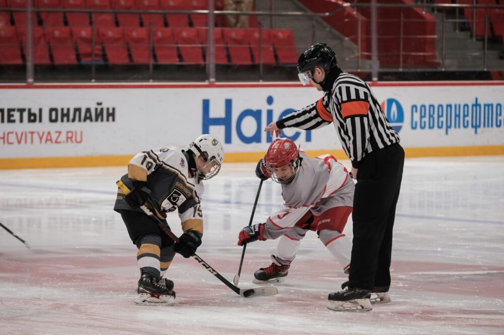 В Балашихе стартовал XIII турнир по хоккею «Кубок Юрия Ляпкина»