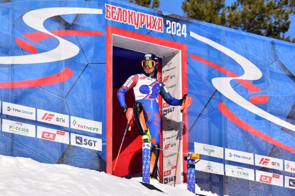 Две медали завоевали подмосковные горнолыжники в рамках сибирского цикла Кубка России