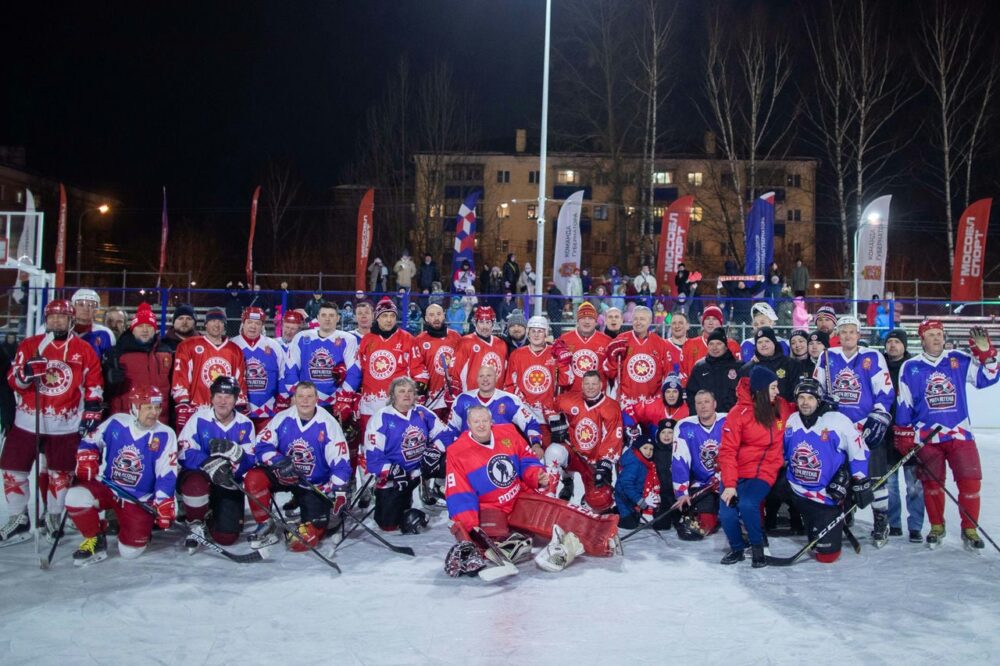 Легенды хоккея взяли реванш у команды жителей Подольска — Спорт в Москве