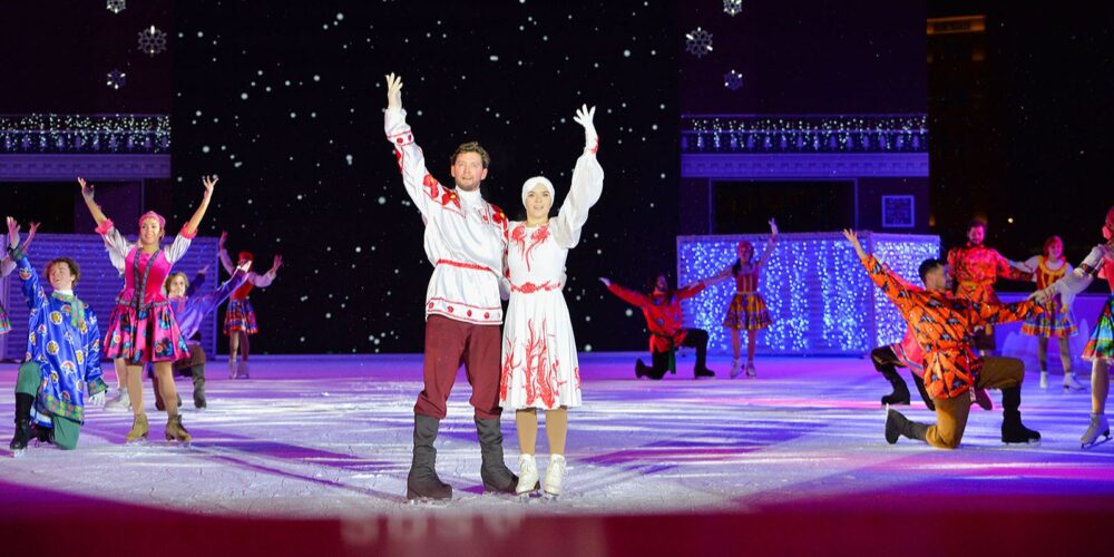 Ледовые шоу с участием чемпионов России, Европы и мира проходят на фестивале «Московская Масленица» — Спорт в Москве