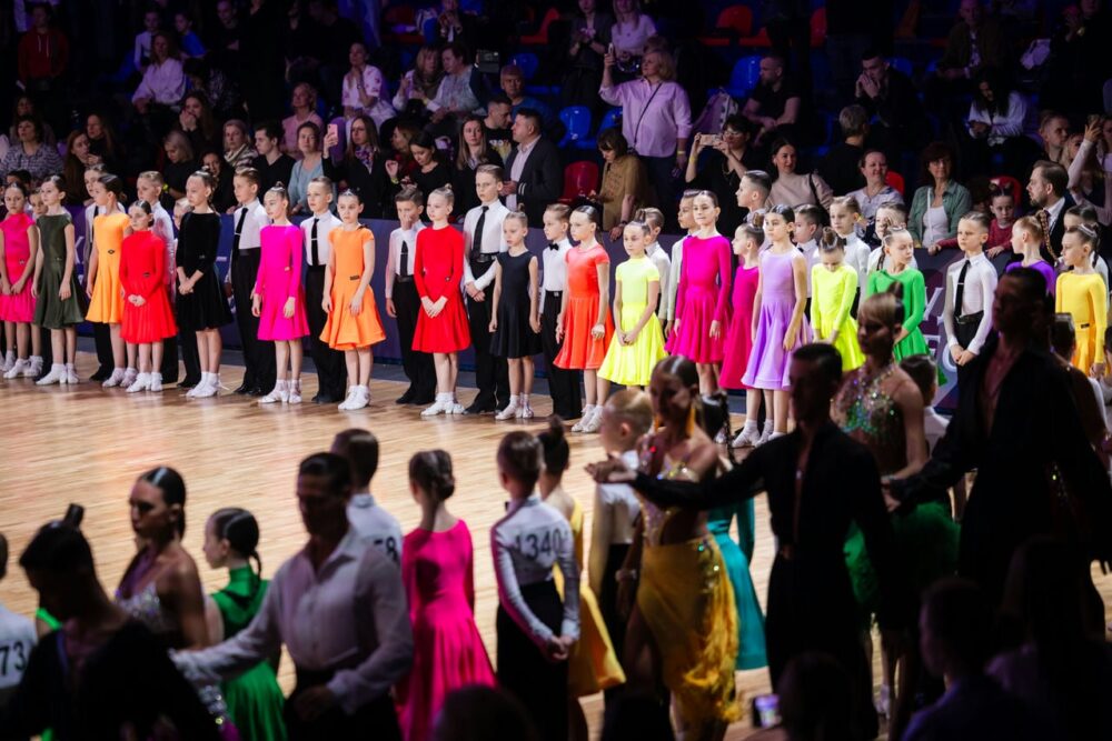 Чемпионат и первенство России по танцевальному спорту стартовали в МВЦ «Крокус Экспо»