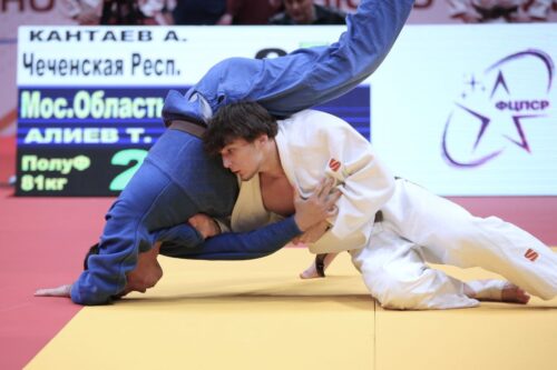 Дзюдоисты из Московской области завоевали пять медалей международного турнира — Спорт в Москве