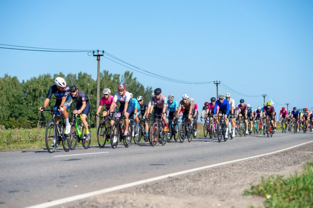 В велозаезде Gran Fondo в Серпухове приняли участие более 800 спортсменов — Спорт в Москве