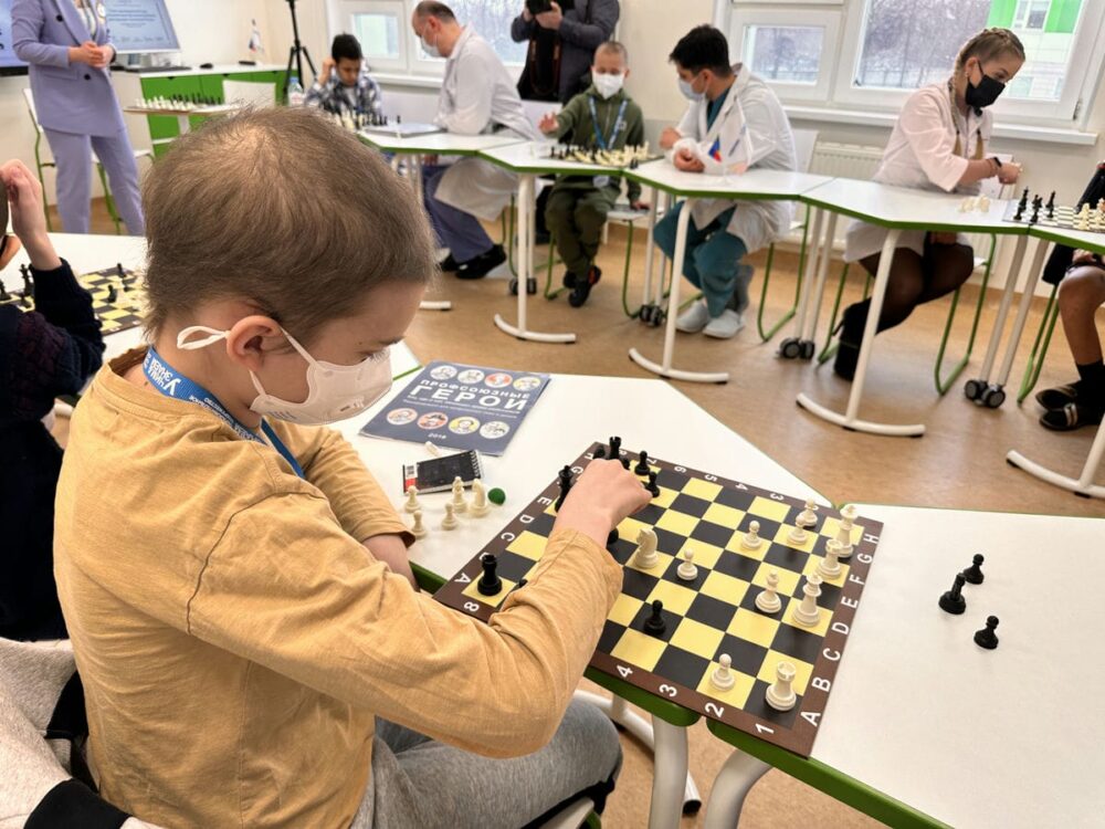 «Я борюсь до конца! – в онкоцентре состоялся сеанс одновременной игры в шахматы