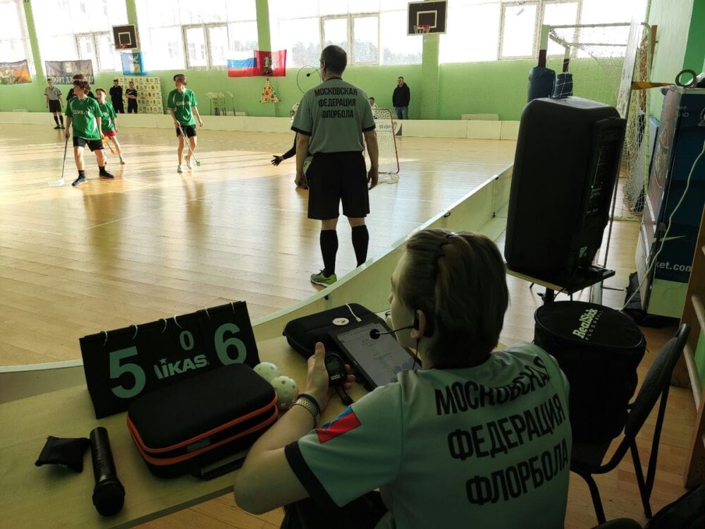 Школьная спортивная лига по флорболу 2023 стартовала в Москве — Спорт в Москве