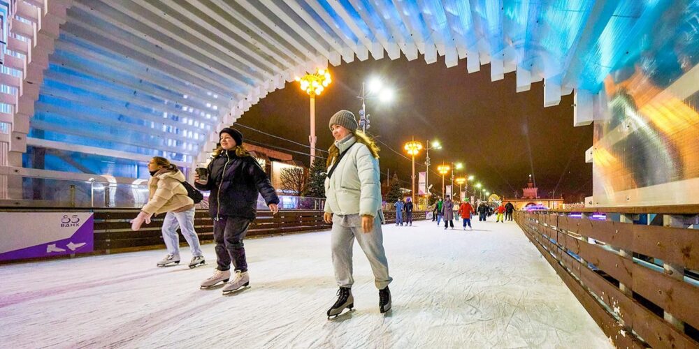 В парках Москвы этой зимой будет работать 47 катков — Сергей Собянин — Спорт в Москве