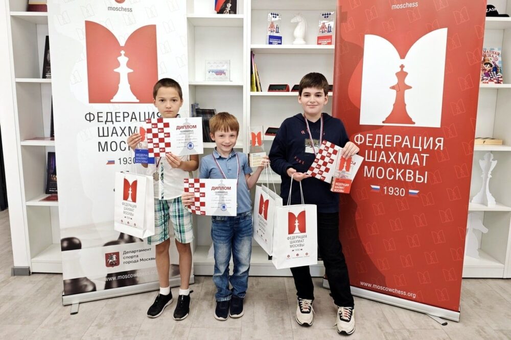 Иван Комаров и Александра Бухтерева отличись в Июньском Кубке Моссовета до 15 лет — Спорт в Москве