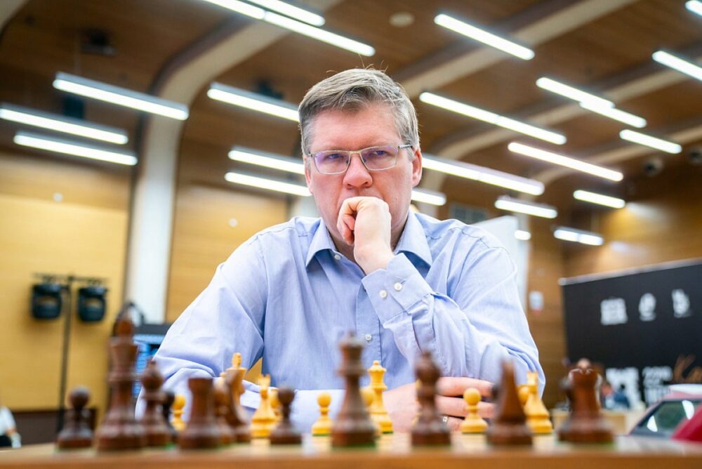 Владимир Малахов разделил 4-5 места на турнире им. А. Карпова — Спорт в Москве