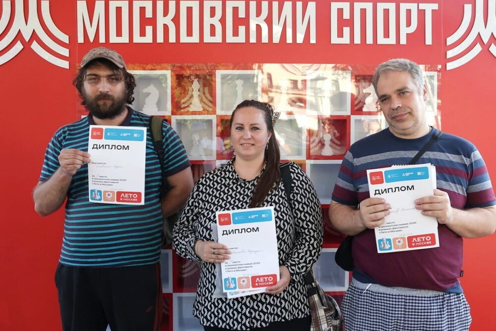 Надежда Антонова и Артем Нагимов первенствовали в турнирах «Шахматного сквера» — Спорт в Москве