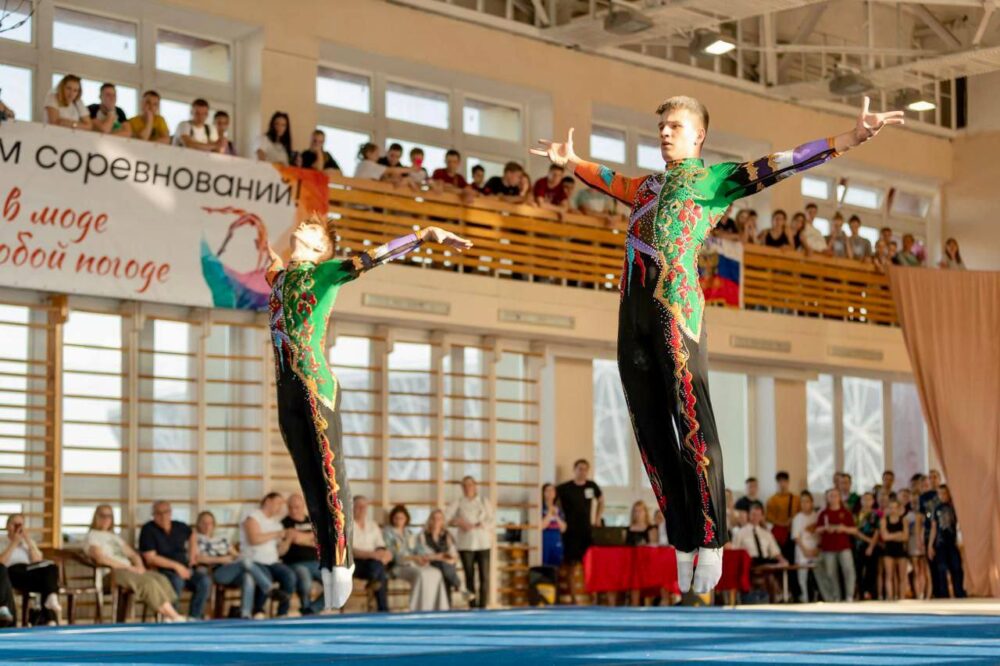 Сборная Московской области заняла первое общекомандное место на чемпионате России по спортивной акробатике