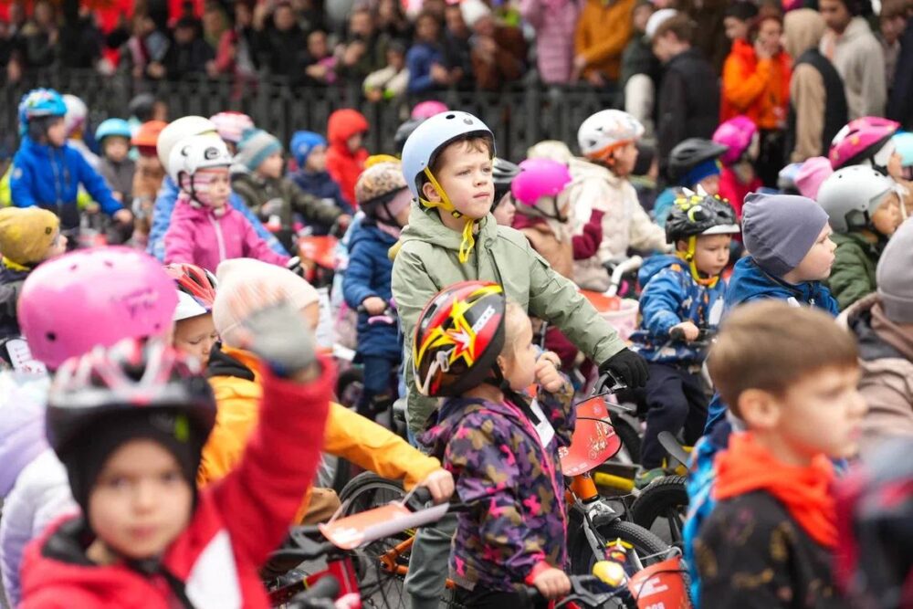 Максим Ликсутов: более 22 тыс. человек приняли участие в первом Детском велофестивале — Спорт в Москве