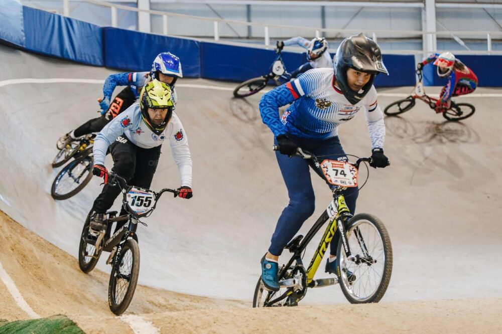 Александр Казанцев и Светлана Адмакина победители финала Кубка России по ВМХ гонкам — Спорт в Москве