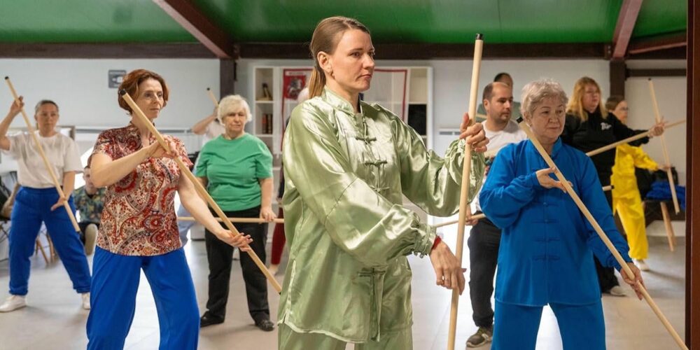 Бег, лякросс и зумба-тонинг: какими видами спорта можно заняться на ВДНХ осенью — Спорт в Москве