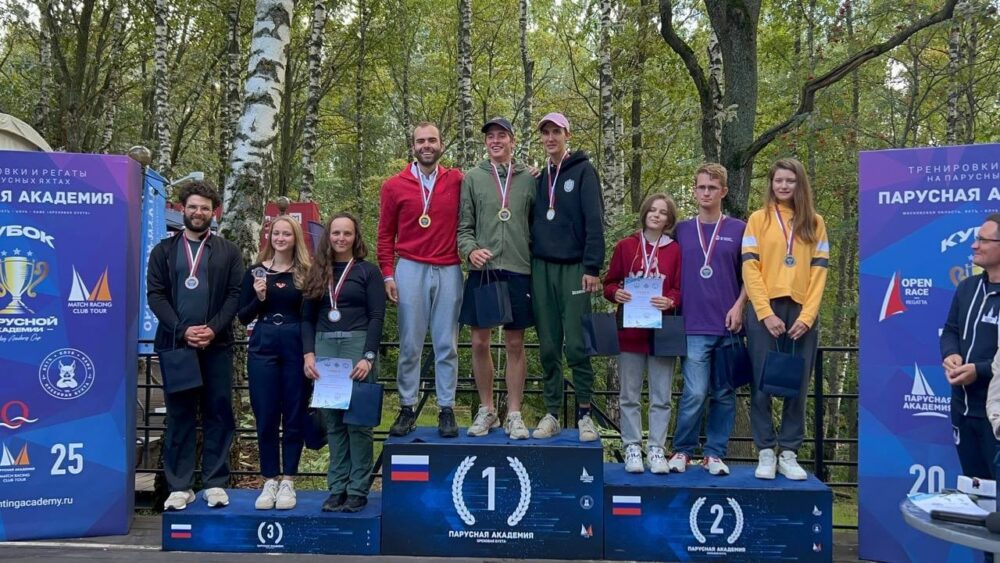 Яхт-клуб МГУ провел Чемпионат Москвы по командным гонкам в классе «Луч» (3-й этап кубка Ломоносова). — Спорт в Москве
