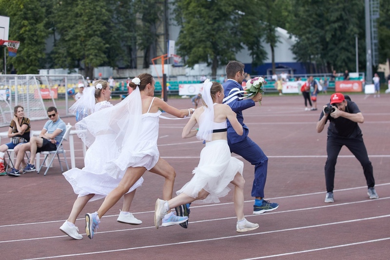 Жители Москвы устроят костюмированный забег в Лужниках