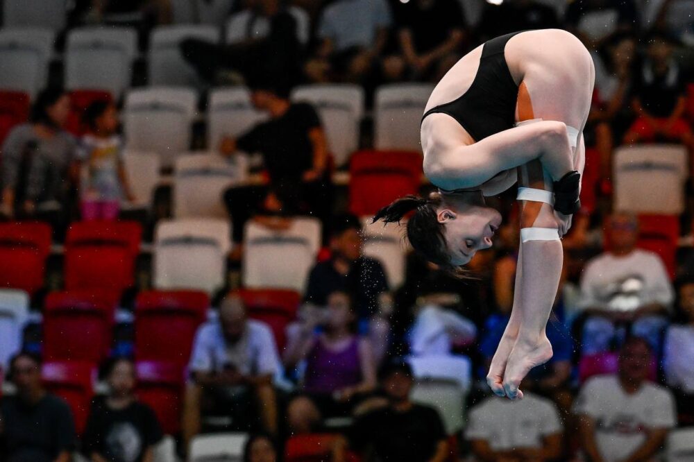 Пять медалей завоевали подмосковные спортсмены на международных соревнованиях по прыжкам в воду — Спорт в Москве