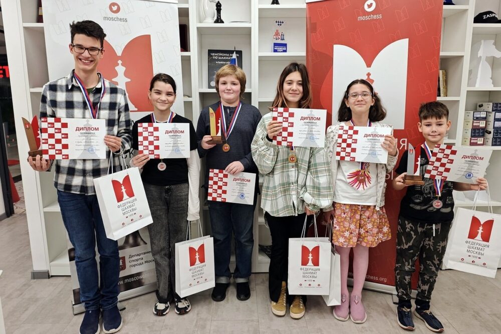 Кирилл Селихов и Александра Бухтерева отличились в Ноябрьском Кубке Моссовета — Спорт в Москве