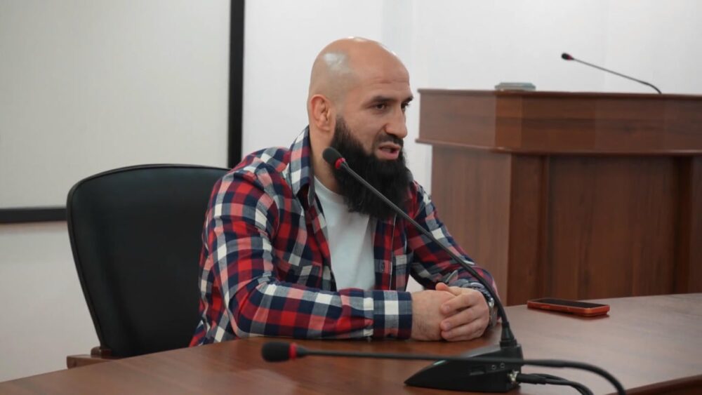 Встреча в РУС «ГЦОЛИФК» с Альбиевым Ислам-Бека Саид-Цилимовичвем — Спорт в Москве