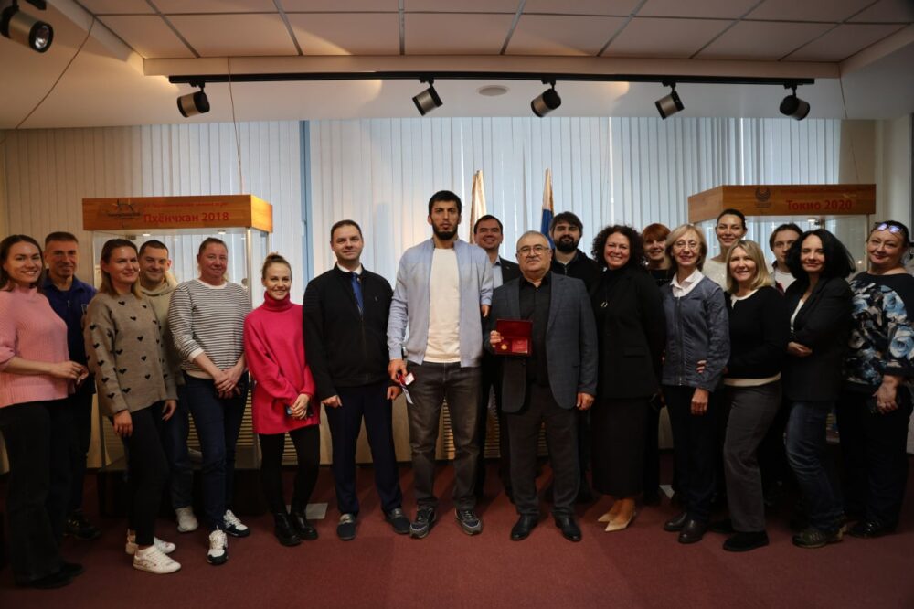 В офисе ПКР состоялось вручение наград по итогам выступления на XVII Паралимпийских игр — Спорт в Москве