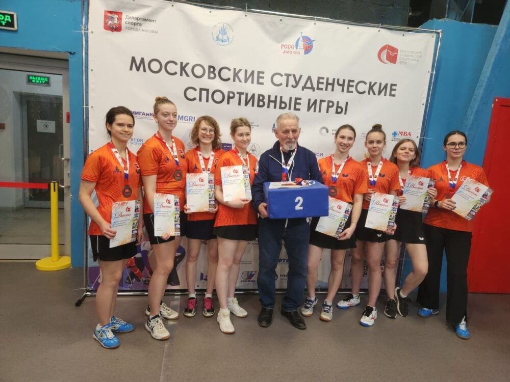 «Серебро» МССИ - в копилке женской сборной по настольному теннису! — Спорт в Москве