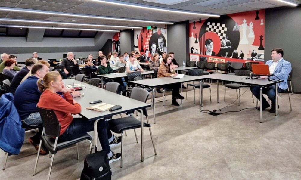 30 участников собрал Всероссийский судейский семинар в клубе на Тверском бульваре — Спорт в Москве