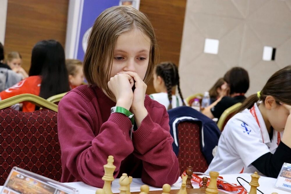 Алиса Юнкер – чемпионка мира среди школьников по рапиду! — Спорт в Москве