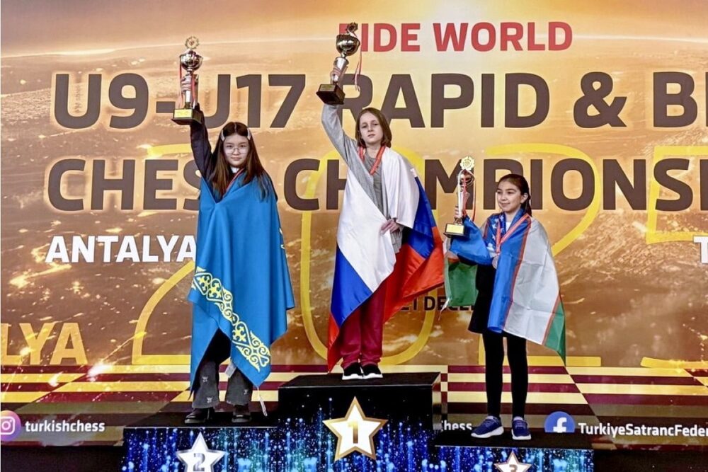 Алиса Юнкер завоевала два «золота» на первенстве мира среди школьников по рапиду и блицу — Спорт в Москве