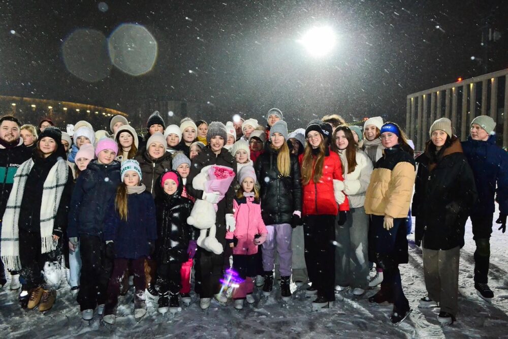 На спортивном катке в «Лужниках» продолжаются мастер-классы знаменитых фигуристов — Спорт в Москве