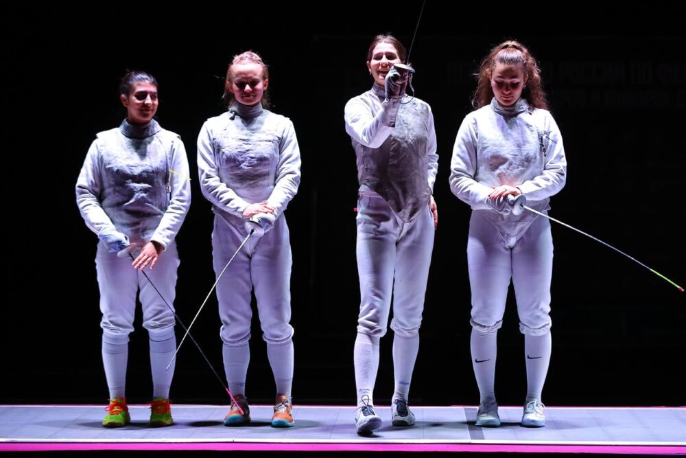 Пять медалей завоевали подмосковные фехтовальщики на первенстве России — Спорт в Москве