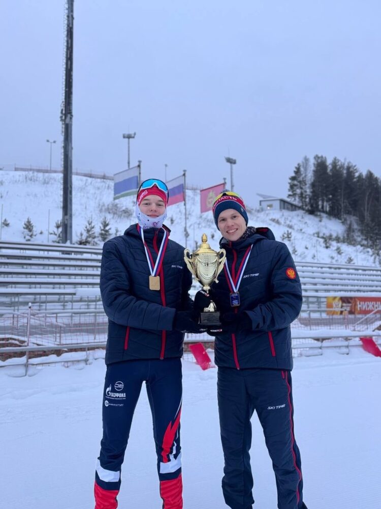 Подмосковные спортсмены стали победителями этапа Кубка России по лыжному двоеборью — Спорт в Москве