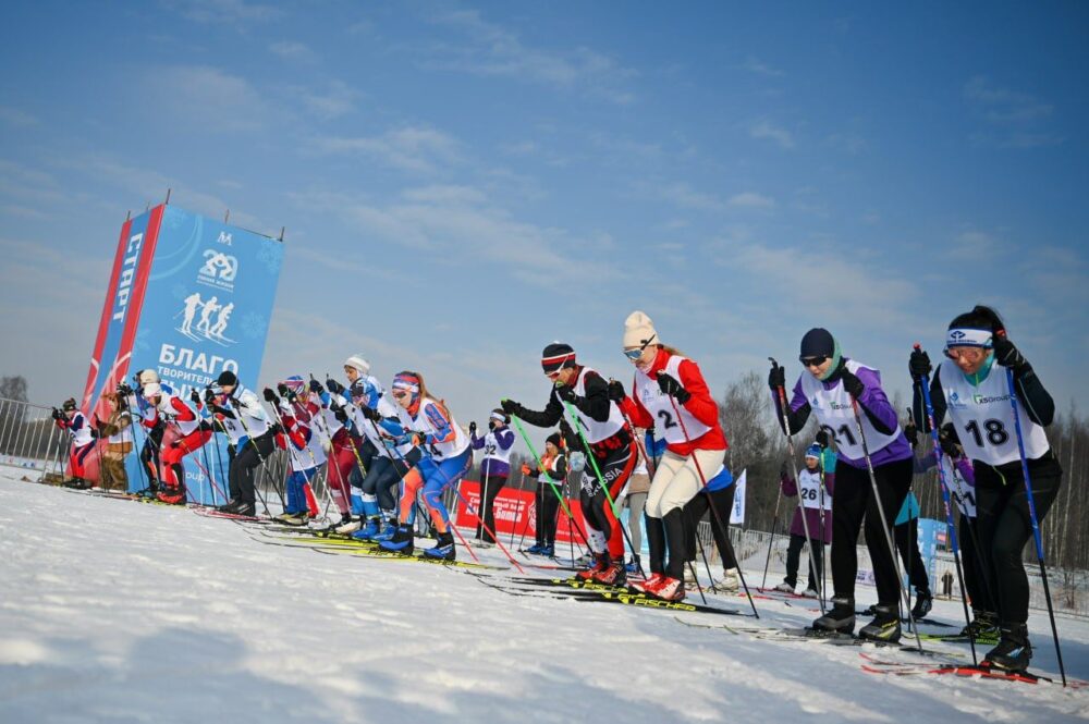 Все на лыжи! Десятый раз мы бежим ради жизни! — Спорт в Москве
