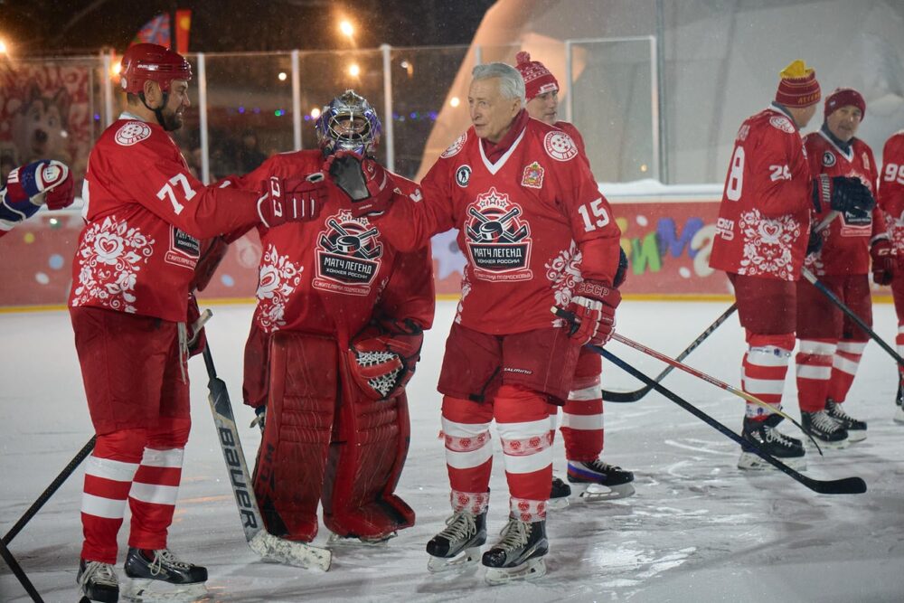 «Мы здесь впервые»: Долгопрудный в первый раз принял команду «Легенды хоккея» — Спорт в Москве