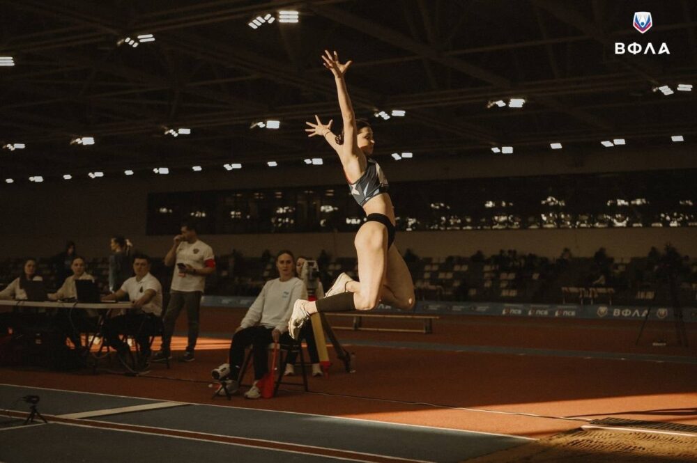 Первенство России в помещении U20 / Всероссийские соревнования в помещении U20, U16: результаты третьего дня — Спорт в Москве