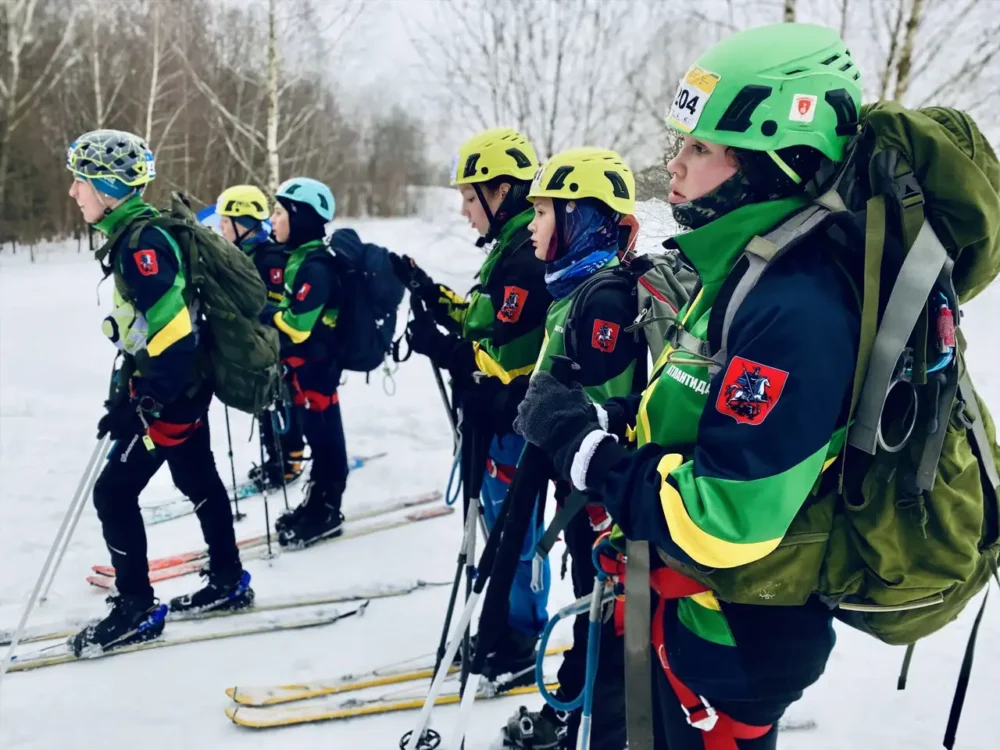 Лыжные соревнования юбилейного 80-го Первенства по туризму обучающихся — Спорт в Москве