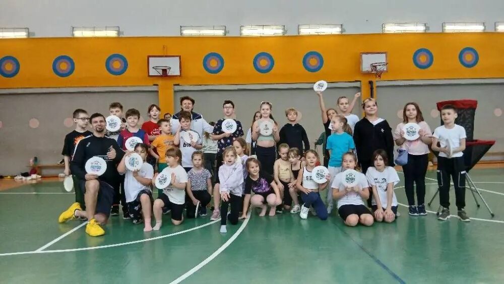 Мастер-класс по флаинг диску в школе № 1516 прошел 14 февраля — Спорт в Москве