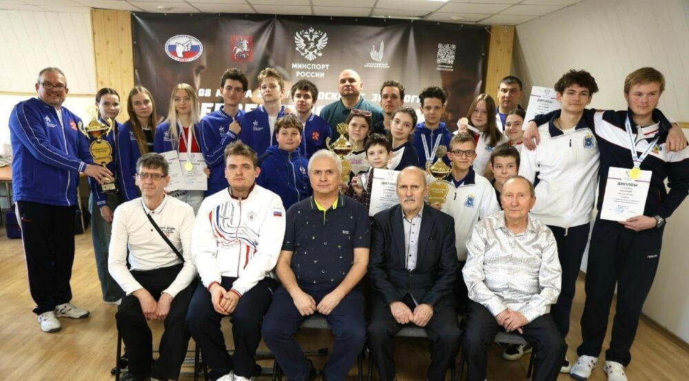 Первенство России по шахматам: лидеры прежние — Спорт в Москве