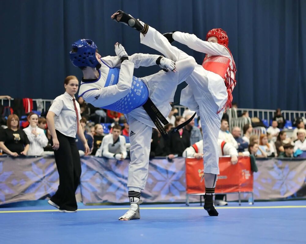 Подмосковные спортсмены завоевали одиннадцать медалей на международном турнире по тхэквондо в Минске — Спорт в Москве