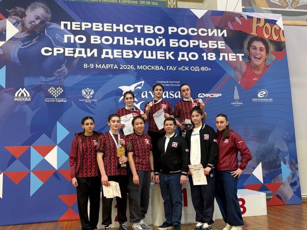 Блестящее выступление наших спортсменок на Первенстве России по вольной борьбе! — Спорт в Москве