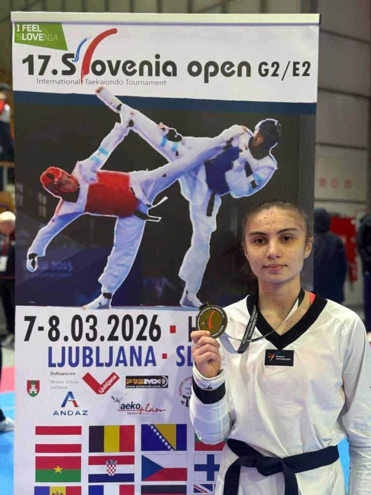 Подмосковные спортсмены завоевали три медали на международных соревнованиях по тхэквондо — Спорт в Москве