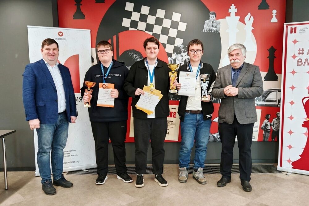 Данила Павлов – пятикратный чемпион России по решению! — Спорт в Москве