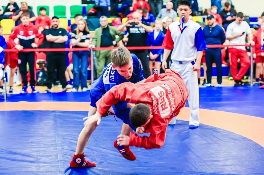 Более 550 спортсменов приняли участие в межрегиональном турнире по самбо в Подмосковье — Спорт в Москве