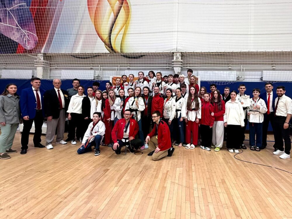 Россыпь наград из Ессентуков: триумф наших тхэквондистов! — Спорт в Москве