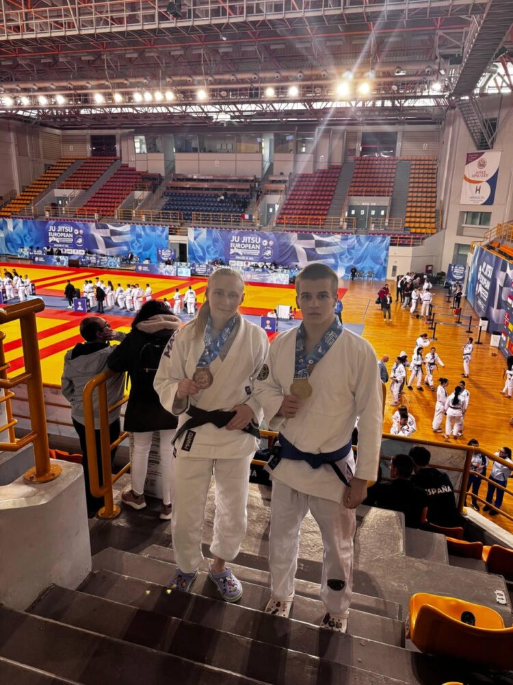 Студентка РУС «ГЦОЛИФК» Алиса Харламова завоевала бронзовую медаль на Первенстве Европы по джиу-джитсу — Спорт в Москве