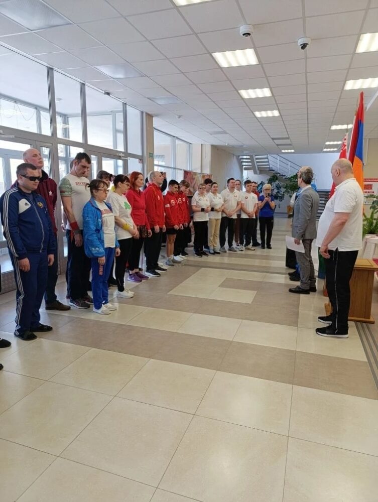 «Золото в бронзе»: московские незрячие теннисисты завоевали медали на Кубке Гомельской области — Спорт в Москве