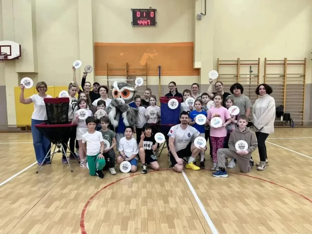 Мастер-класс по флаинг диску прошел 11 апреля в школе № 1541 — Спорт в Москве