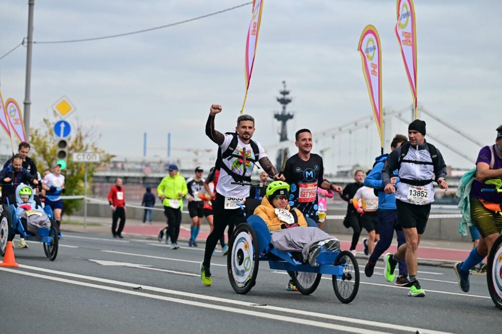 Фонд «Больше Чем Можешь» запустил благотворительную акцию «Поделись счастьем бегуна» — Спорт в Москве