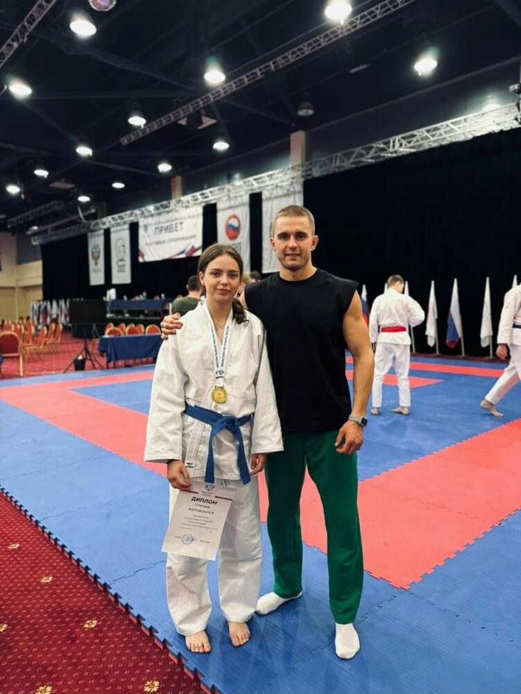 Ксения Шипилкина — чемпионка России по всестилевому каратэ! — Спорт в Москве