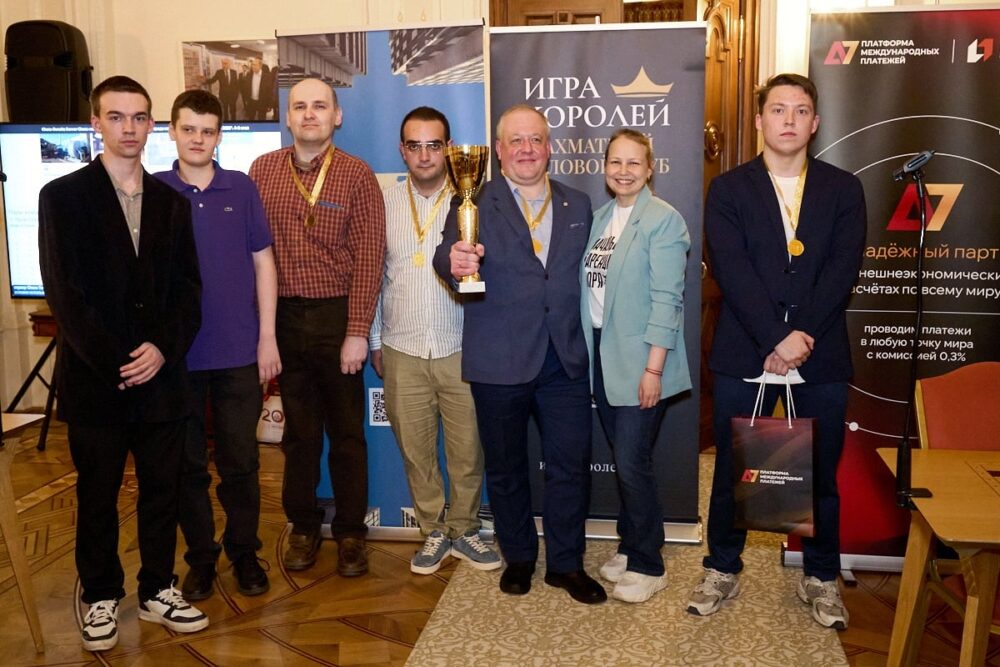 Четвертый этап Кубка России по блицу среди клубных команд «Игра Королей» состоялся в ЦДШ — Спорт в Москве