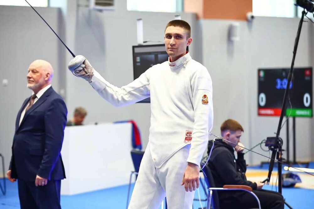 Две медали завоевали подмосковные шпажисты на чемпионате России по фехтованию — Спорт в Москве